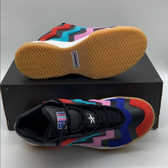 CONVERSE VLTG MID black/university red - Picture 14 of 16